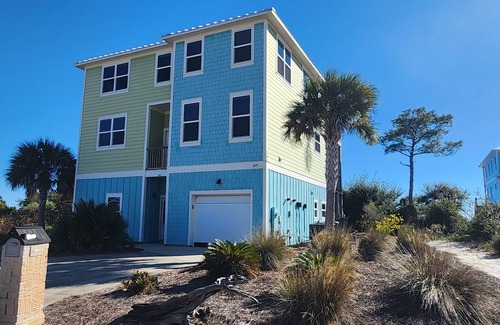 Cape San Blas House | Beachfront private pool & boardwalk, great decks, ping pong, & huge living areas