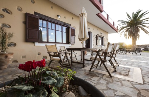 Sfinari Villa | Beachfront private vIlla - Ocean views-Pericles Beach Villla-Private pool