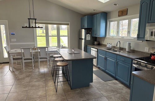 North East House | Beachfront Retreat in Wine Country w/Sunset View!