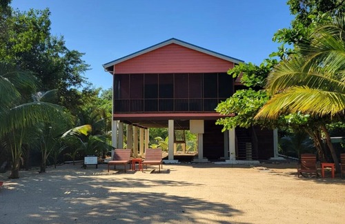 Hopkins House | Beachfront Seaside Escape Beach House
