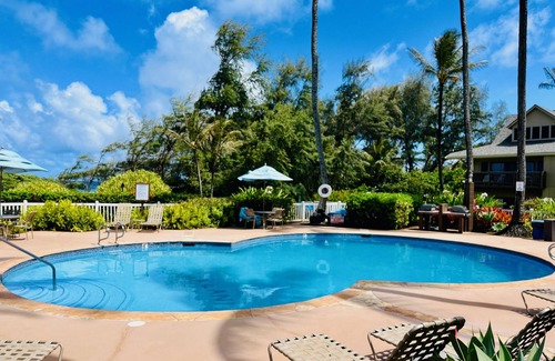 Lihue Condo | Beachfront Spectacular Ocean views , steps to white sand Beach & walk bike Path