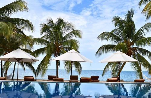 Placencia Hotel | Beachfront Studio at The Ellysian