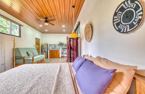 Cocles Apartment | Beachfront Studio - Direct Beach Access, Fast Wifi & AC