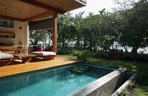 Playa Santa Teresa House | BEACHFRONT Tropical Modern Luxury