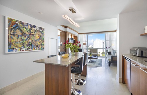 North Beach Condo | BEACHFRONT TOP 10 SPA RESORTS IN USA w/Michelin Star-TAMBOURINE ROOM