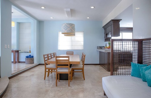 Playacar Fase I House | Beachfront Villa Turquesa Playacar in Playa del Carmen