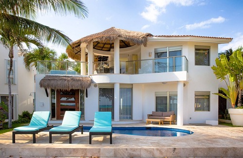 Playacar Fase I House | Beachfront Villa Turquesa Playacar in Playa del Carmen