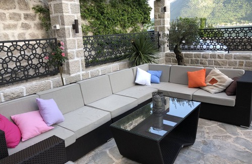 Perast Villa | Beachfront villa Perast
