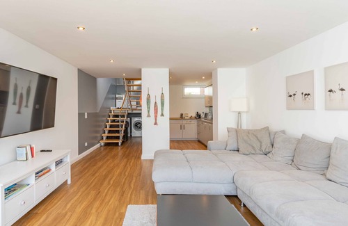 Holm House | Beachhouse 700m from the beach