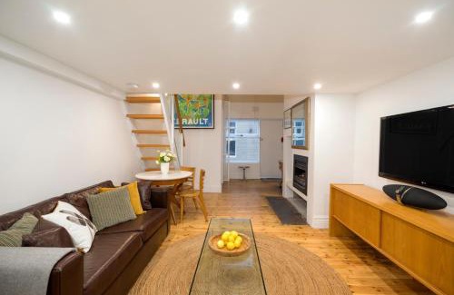 St Kilda West Apartment | Beachside Loft St Kilda west