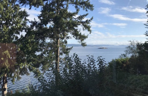 North Saanich House | Beachside Paradise vacation home in Victoria