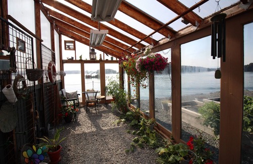 Kodiak House | Beachside Retreat-Oceanfront Home
