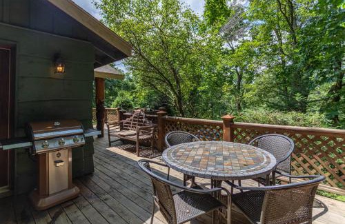 Blowing Rock House | Bear Bungalow