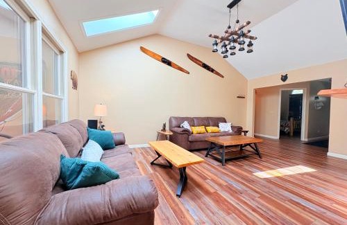 Massanutten Resort | Bear Cabin-3 BR 2 Bath with Indoor Hot tub-one level-Pool Pass-Pet welcome