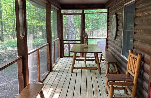 Barbeau Cabin | Bear's Den, A cozy 3-bedroom cabin in mature woods on Neebish Island with WiFi