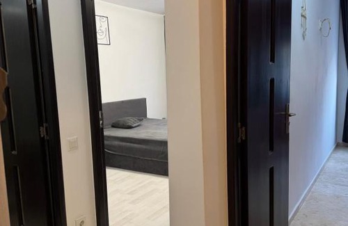 Ploiesti Apartment | Beatrice