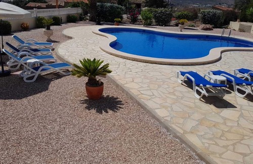 Barranco de Seca Villa | Beautiful Spanish villa set in a rural location with 4 spacious bedrooms