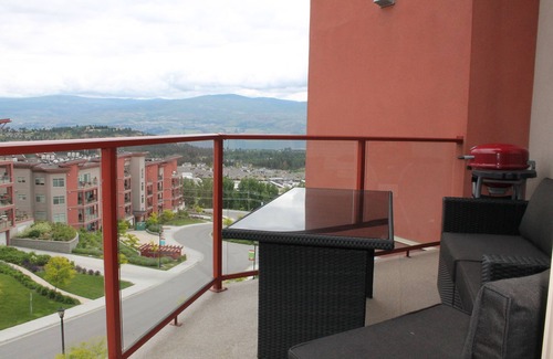 Central Okanagan Condo | Beautiful 1 bedroom Condo in the Copper Sky Resort