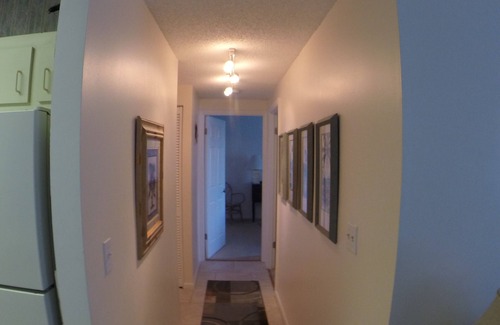 Jupiter Bay Villa | Beautiful 1st floor 2 Bedroom 2 Bath Jupiter Bay Villa. Walk to Carlin Pk Beach