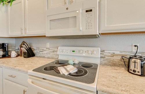 Springfield House | Beautiful 2/2 in Springfield Chandler 55+community 30 night min