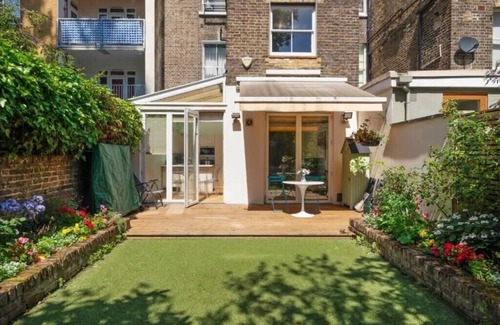 Westbourne Apartment | Beautiful 2-Bed Notting Hill Apt with Garden