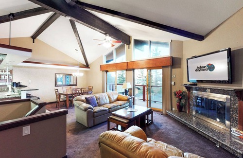 Incline Village Condo | Beautiful 2 bedroom condo in Incline Village. Balcony views of Lake Tahoe.