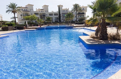 Sucina Apartment | Beautiful 2 Bedroom Property With Tourist Licence