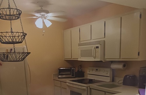 Biggar Condo | Beautiful 2 bedroom 2 bath condo in Ft Myers gated community!