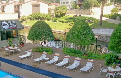 Hot Springs Apartment | Beautiful 2 bedroom unit at resort, sleeps 6
