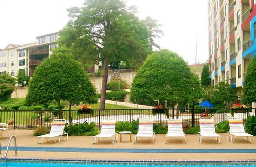 Hot Springs Apartment | Beautiful 2 bedroom unit at resort, sleeps 6