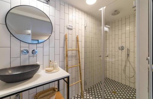 Jaffa Apartment | Beautiful 2bed/2Bath near Neve tzedek/Jaffa/sea