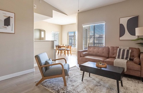 Lakeview Apartment | Beautiful 2BR Apartment in Orem