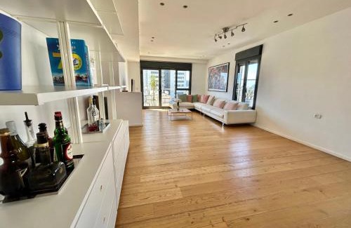 Ramat Gan Apartment | Beautiful 2BR In Ramat Gan