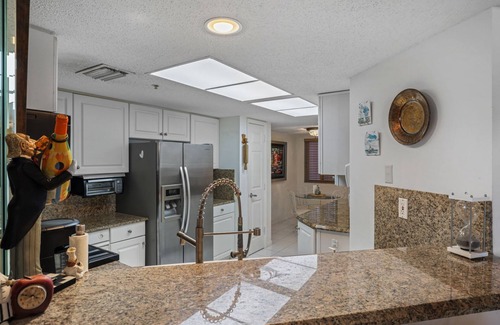 Fort Pierce Shores Condo | Beautiful 3/2 Condo overlooking the Atlantic Ocean