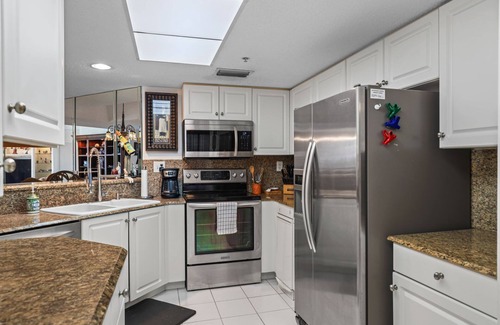 Fort Pierce Shores Condo | Beautiful 3/2 Condo overlooking the Atlantic Ocean