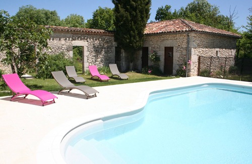 Monflanquin Cottage | Beautiful 3 bed stone country cottage with private heated pool in Monflanquin