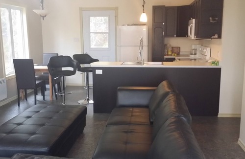 Manitoulin District Cottage | Beautiful 3 bedroom cottage in a treed setting 1/2 mile to water access.
