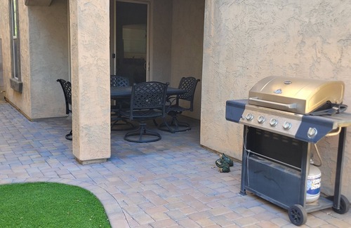 Higley Park House | Beautiful 3 Bedroom Vacation Home In Higley Park