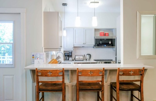 Tremblant-Les-Eaux Condo | Beautiful 3BR a short walk from Tremblant resort