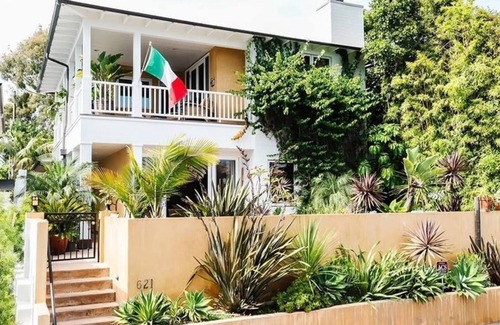 Tree Section Apartment | Beautiful 4 Br. Single family L-(582303) by Houzlet