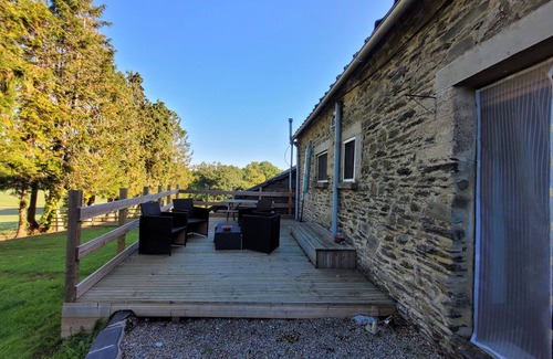 Plussulien House | Beautiful 5 bed stone farmhouse in tranquil location