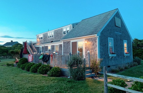 Tom Nevers House | BEAUTIFUL 5 BEDROOM DOG FRIENDLY HOME IN TOM NEVERS