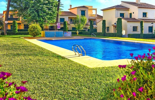 Javea Apartment | Beautiful and comfortable apartment in Javea, Costa Blanca, Spain with communal pool for 2 persons