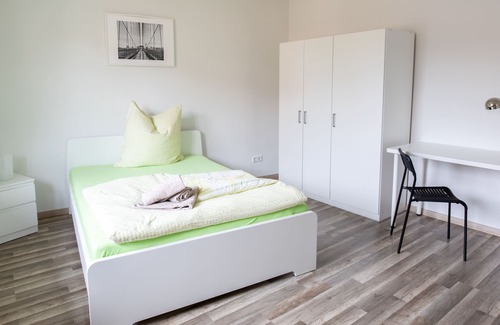 Queichheim Apartment | Beautiful and cozy apartment near the city