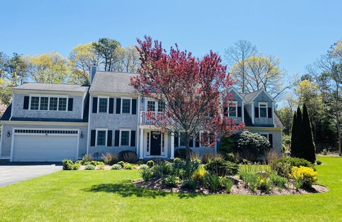 Osterville House | BEAUTIFUL and PRIVATE OSTERVILLE HOME, LARGE GAME ROOM, AC,PARKING