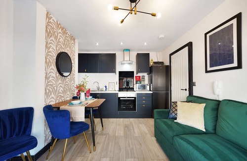 Castleford Apartment | Beautiful and Stylish Yorkshire Apartment-Sleeps 5
