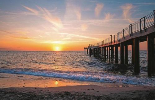 Damgarten Apartment | Beautiful Apartment in Damgarten with Garden