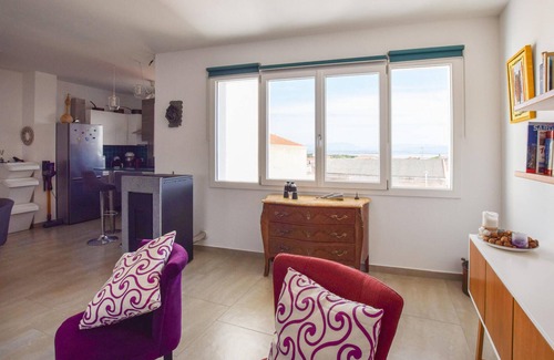 Sant'Antioco Apartment | Beautiful apartment in Sant'Antioco