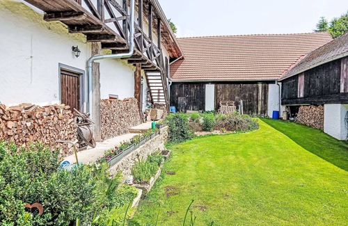 Horni Plana Villa | Beautiful apartment in villa for 3 people with pool, WIFI, TV and pets allowed