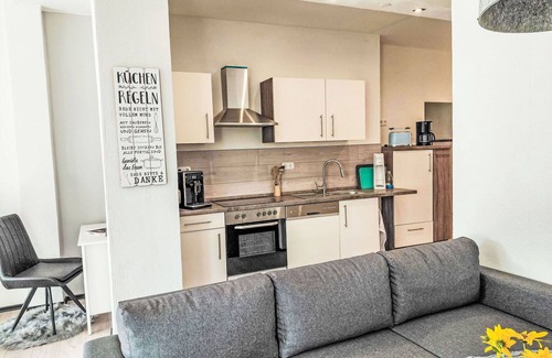 Ottbergen Apartment | Beautiful apartment for 4 people with WIFI, TV, terrace, pets allowed and panoramic view